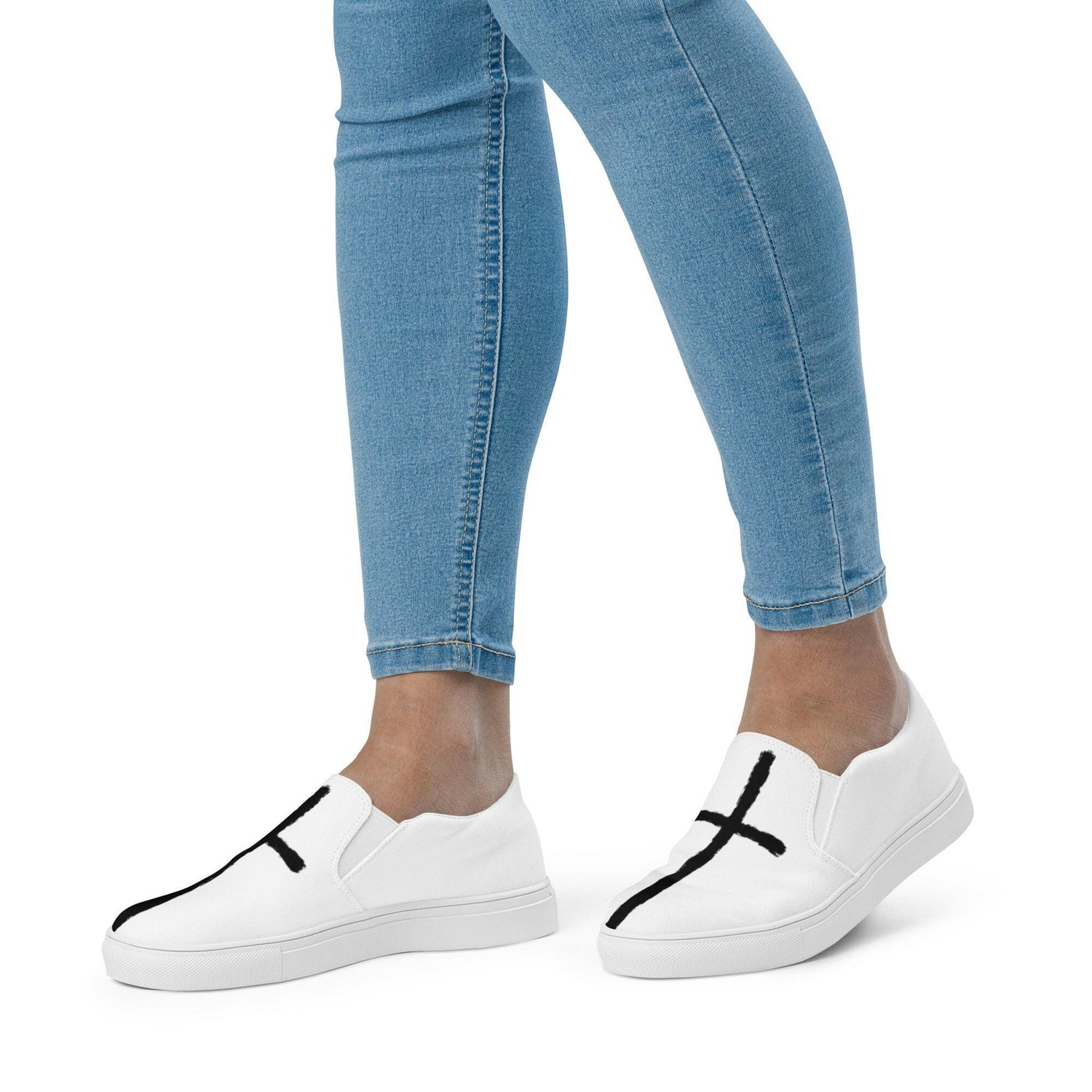 Thin Women’s Slip-on Shoes.